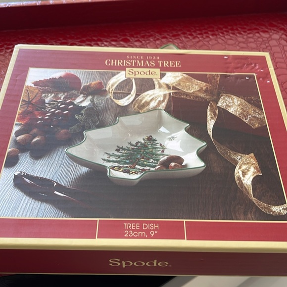 Spode Bone/Green/Yellow Multi Color "Christmas Tree" 9" Chtistmas Tree Dish - Picture 4 of 7